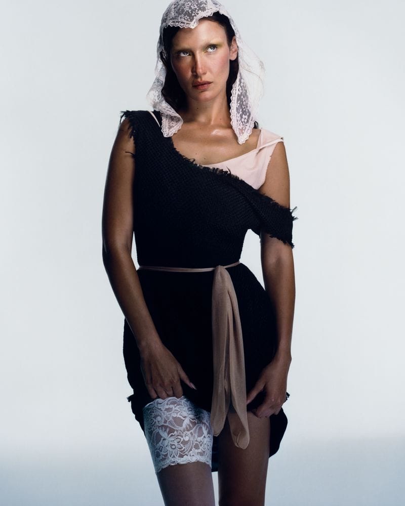 Bella Hadid (7)
